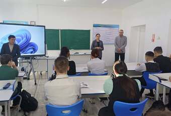 Кәсіби болашаққа жол: Ж. Қизатов атындағы колледжмен кездесу